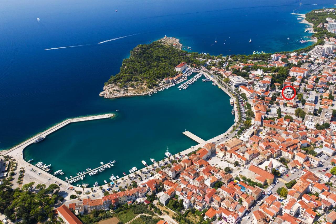 Laurus Makarska Accommodation Exterior photo