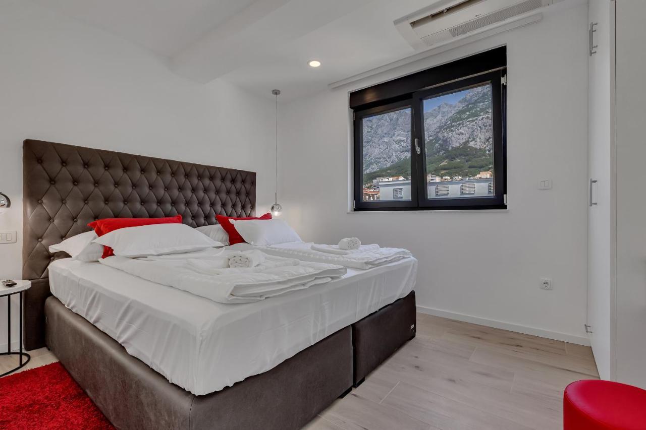 Laurus Makarska Accommodation Exterior photo
