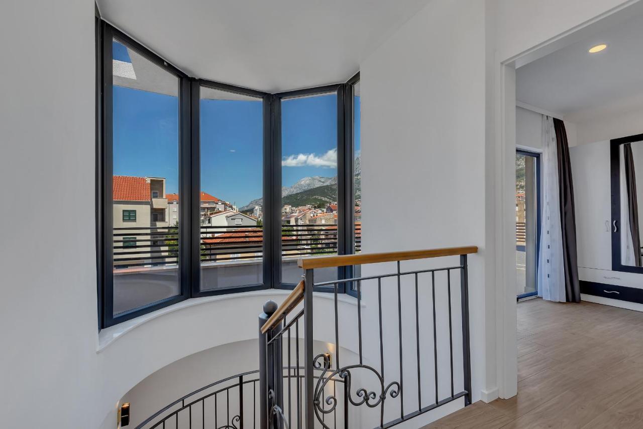 Laurus Makarska Accommodation Exterior photo